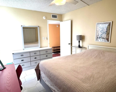 1629 Riverview Road - Photo Thumbnail 15