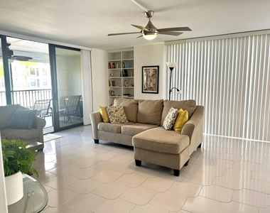 1629 Riverview Road - Photo Thumbnail 7