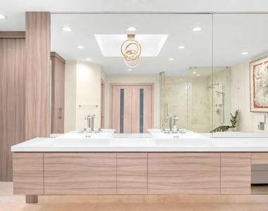 17301 Biscayne Boulevard - Photo Thumbnail 28