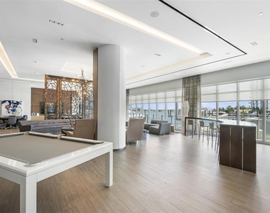 17301 Biscayne Boulevard - Photo Thumbnail 47