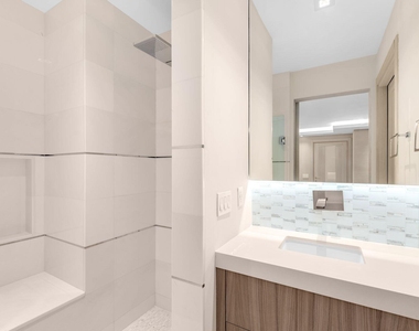 17301 Biscayne Boulevard - Photo Thumbnail 34