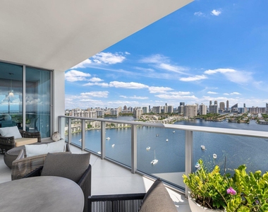 17301 Biscayne Boulevard - Photo Thumbnail 38