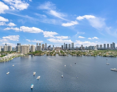 17301 Biscayne Boulevard - Photo Thumbnail 62