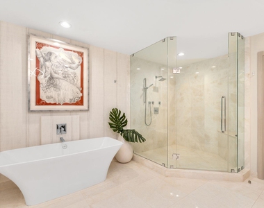 17301 Biscayne Boulevard - Photo Thumbnail 26