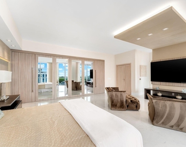 17301 Biscayne Boulevard - Photo Thumbnail 23