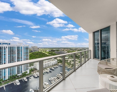 17301 Biscayne Boulevard - Photo Thumbnail 43