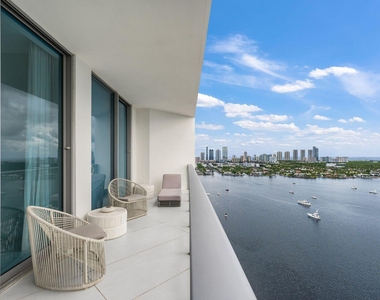 17301 Biscayne Boulevard - Photo Thumbnail 41