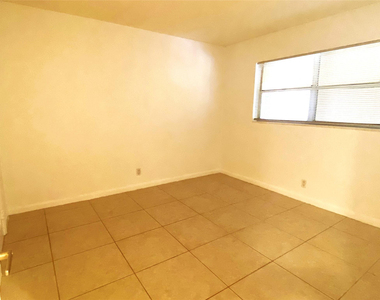 500 Se 2nd Avenue - Photo Thumbnail 5