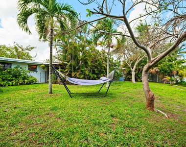 2512 Sugarloaf Lane - Photo Thumbnail 26