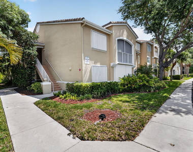236 Village Boulevard - Photo Thumbnail 17
