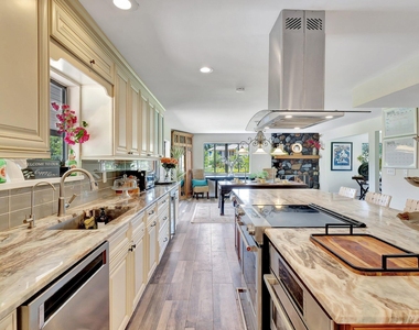 5446 Reynolds Road - Photo Thumbnail 10