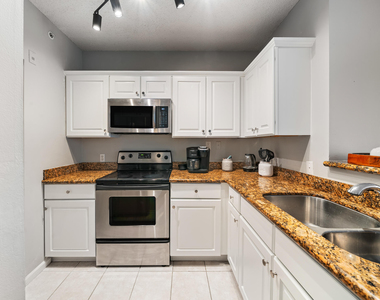 11790 Saint Andrews Place - Photo Thumbnail 4
