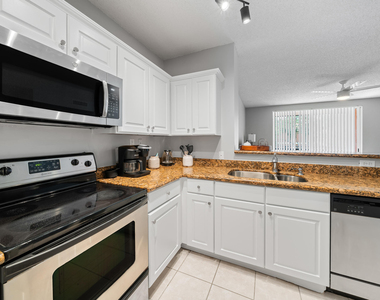 11790 Saint Andrews Place - Photo Thumbnail 5