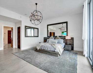 17301 Biscayne Boulevard - Photo Thumbnail 42