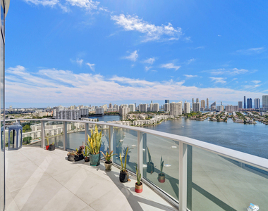17301 Biscayne Boulevard - Photo Thumbnail 47
