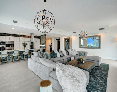 17301 Biscayne Boulevard - Photo Thumbnail 13