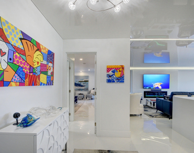 5510 N Ocean Drive - Photo Thumbnail 20