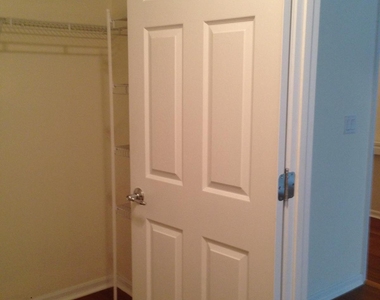 9680 Lago Drive - Photo Thumbnail 23