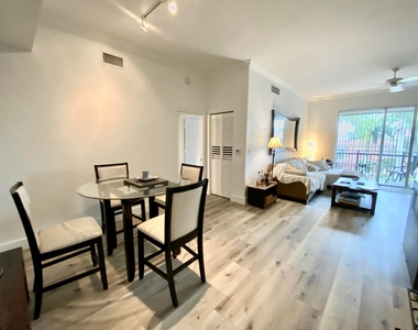 11790 Saint Andrews Place - Photo Thumbnail 2