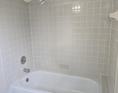 2601 Se Creston Lane - Photo Thumbnail 9