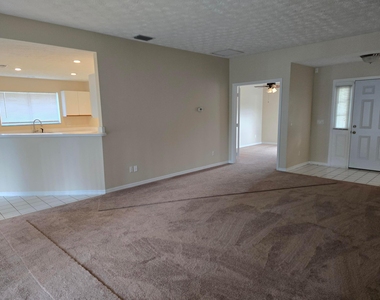 2601 Se Creston Lane - Photo Thumbnail 5