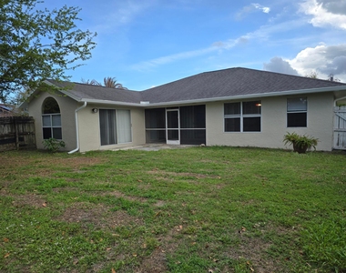 2601 Se Creston Lane - Photo Thumbnail 18