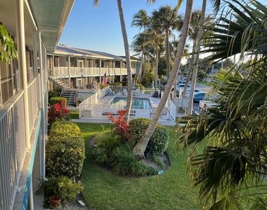 2748 Ne 28th Avenue - Photo Thumbnail 27