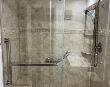 2748 Ne 28th Avenue - Photo Thumbnail 22