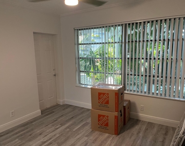2748 Ne 28th Avenue - Photo Thumbnail 19