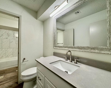 605 Nw 138th Street - Photo Thumbnail 20