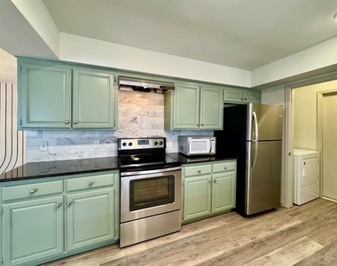605 Nw 138th Street - Photo Thumbnail 8