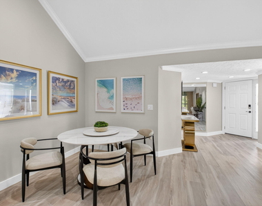 7455 Glendevon Lane - Photo Thumbnail 6