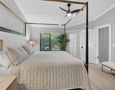7455 Glendevon Lane - Photo Thumbnail 19