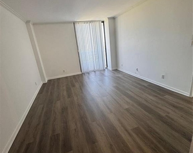 3300 Ne 192nd Street - Photo Thumbnail 18