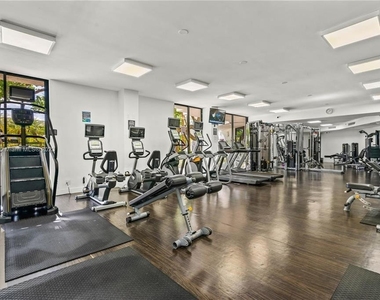 3300 Ne 192nd Street - Photo Thumbnail 12