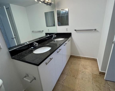 3300 Ne 192nd Street - Photo Thumbnail 11