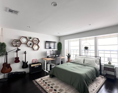 132 Weybridge Circle - Photo Thumbnail 13