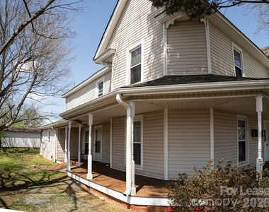 405 N Main Street - Photo Thumbnail 1