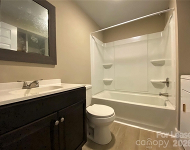 405 N Main Street - Photo Thumbnail 7