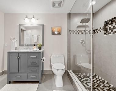 511 Lucerne Avenue - Photo Thumbnail 11