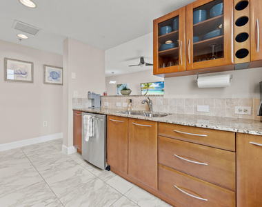511 Lucerne Avenue - Photo Thumbnail 10