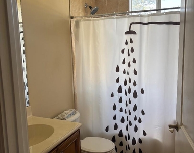 2955 Nw 126th Avenue - Photo Thumbnail 21