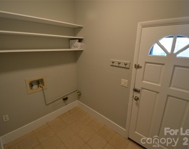 1422 Thermal Road - Photo Thumbnail 34