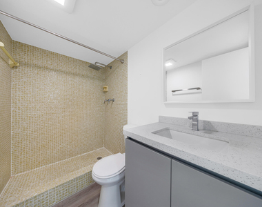 3151 S Palm Aire Drive - Photo Thumbnail 32