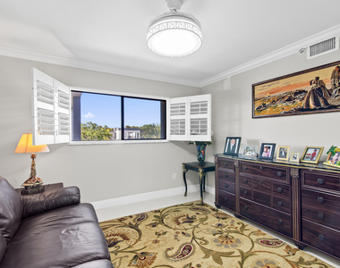 15355 Lakes Of Delray Boulevard - Photo Thumbnail 12