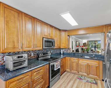 15355 Lakes Of Delray Boulevard - Photo Thumbnail 4