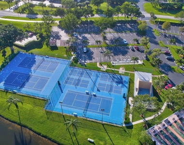 15355 Lakes Of Delray Boulevard - Photo Thumbnail 24