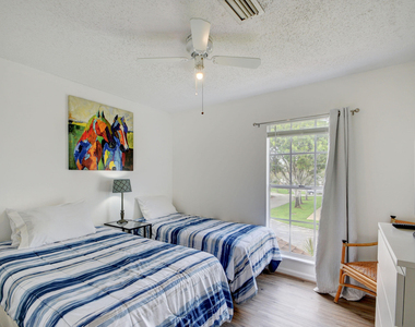 11862 E Brier Patch Ct Court - Photo Thumbnail 23