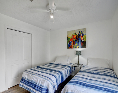 11862 E Brier Patch Ct Court - Photo Thumbnail 24