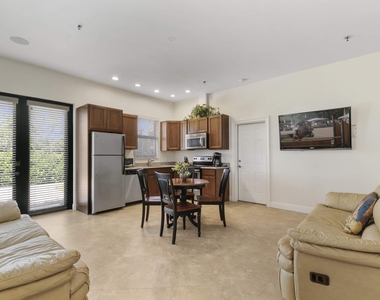 14965 Oatland Court - Photo Thumbnail 12